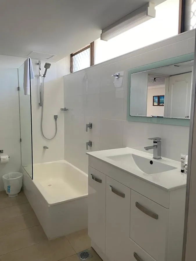 Aparthotel Aries Holiday Apartments Gold Coast